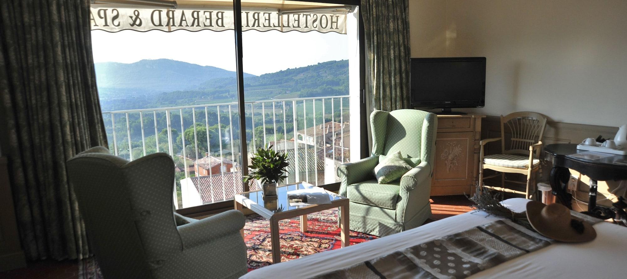 Maison Berard Hotel - Restaurant - Spa Ла Кадиер-д'Азюр Екстериор снимка