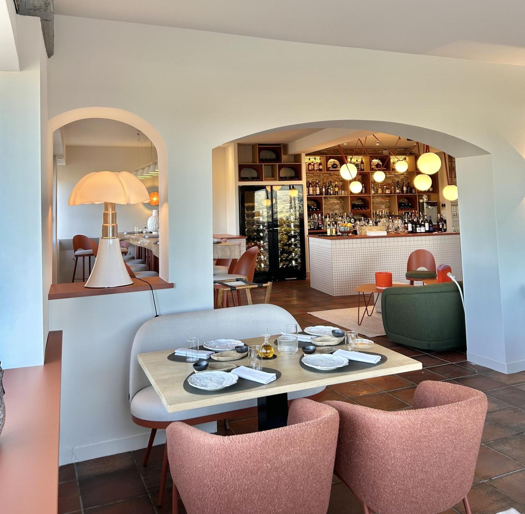 Maison Berard Hotel - Restaurant - Spa Ла Кадиер-д'Азюр Екстериор снимка